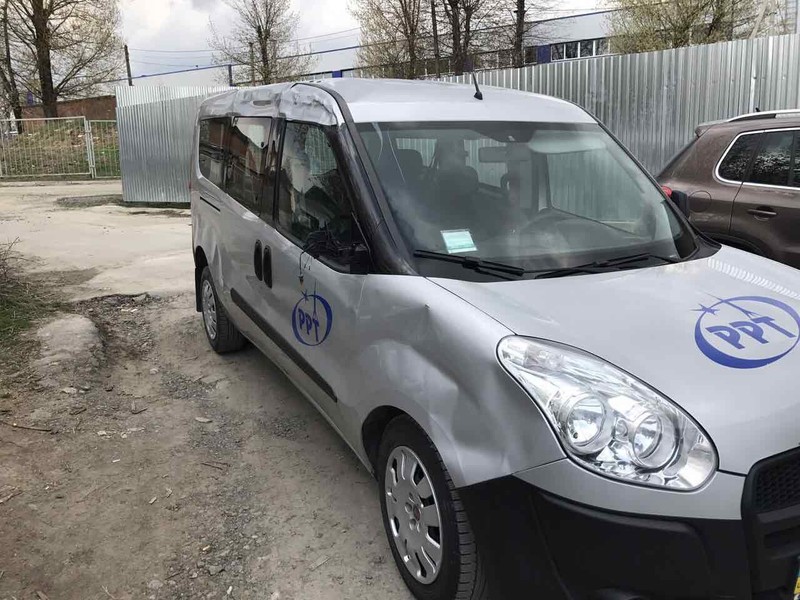 Двери правые и крыло Fiat Doblo  2014 2.2 Бензин Хмельницький