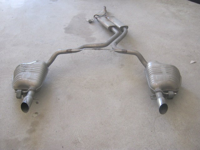 Выхлопная труба (4f0253411m) комплект Audi A6 C6  2010 2.0 Дизель Київ