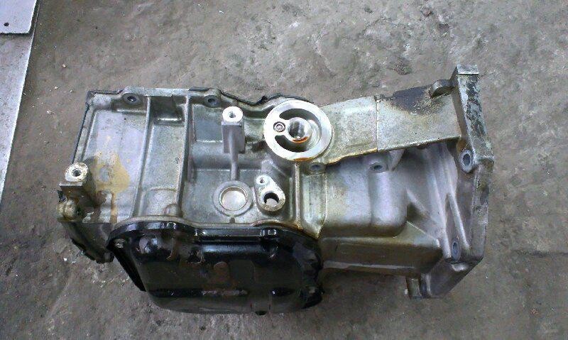 Піддон картера Nissan Juke  2014 хетчбек 1.6 Бензин 