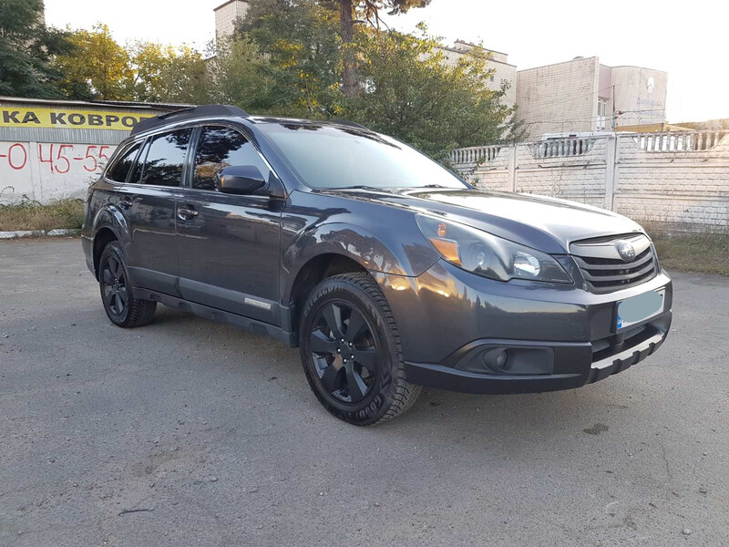 Крыло переднее правое Subaru Outback  2011 универсал 2.5 Бензин Киев