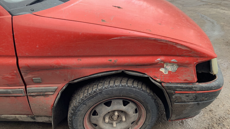 Крыло правое Ford Escort  1991 2.0 Бензин Харьков