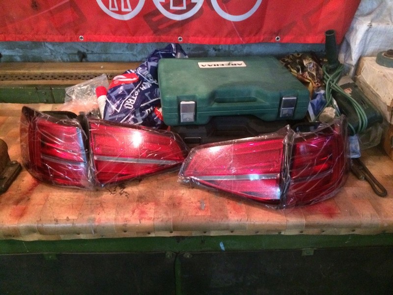 Задні ліхтарі Volkswagen Jetta 6 2016 р.  1.8 л бензин Київ