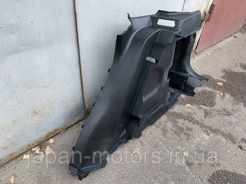 Правая задняя карта багажника на suxuki vitara 2017 tsmlyea1s00356053 Suzuki Vitara  2017 1.4 Бензин Ирпень