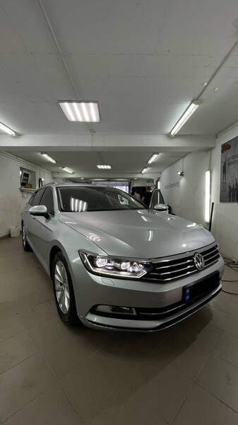 Бампер в зборі срібний Volkswagen Passat B8  2016 универсал 2.0 Дизель Луцк