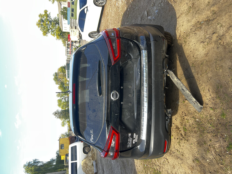 Задний бампер Nissan Rogue  2020 2.0 Бензин Змиев