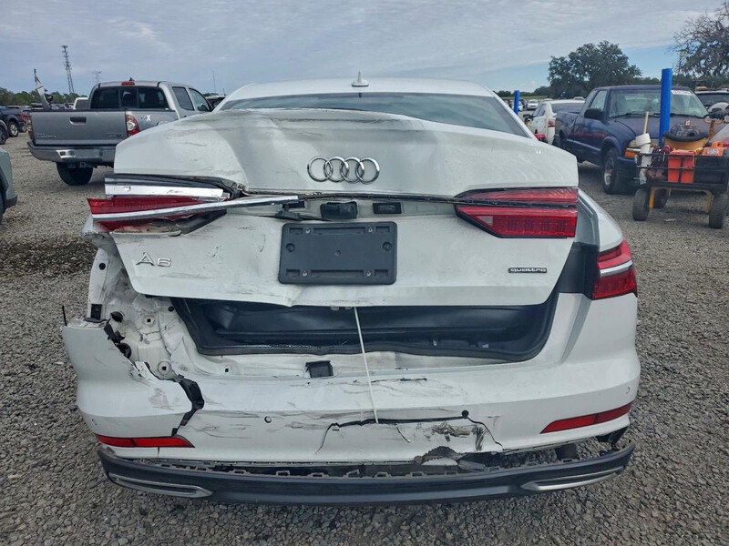 Крышка багажника Audi A6 C8  2019 2.0 Бензин Винница