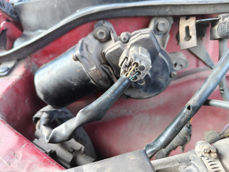 Моторчик дворников 8511012810   Toyota Corolla