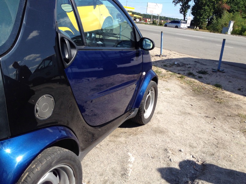 Филенки на дверь наружные Smart ForTwo  2002 купе 0.7 Бензин Киев