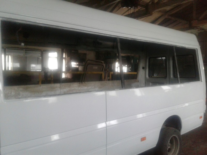 Стекло Mercedes-Benz SLS-Class 412 1997 3.0 Дизель Тернополь