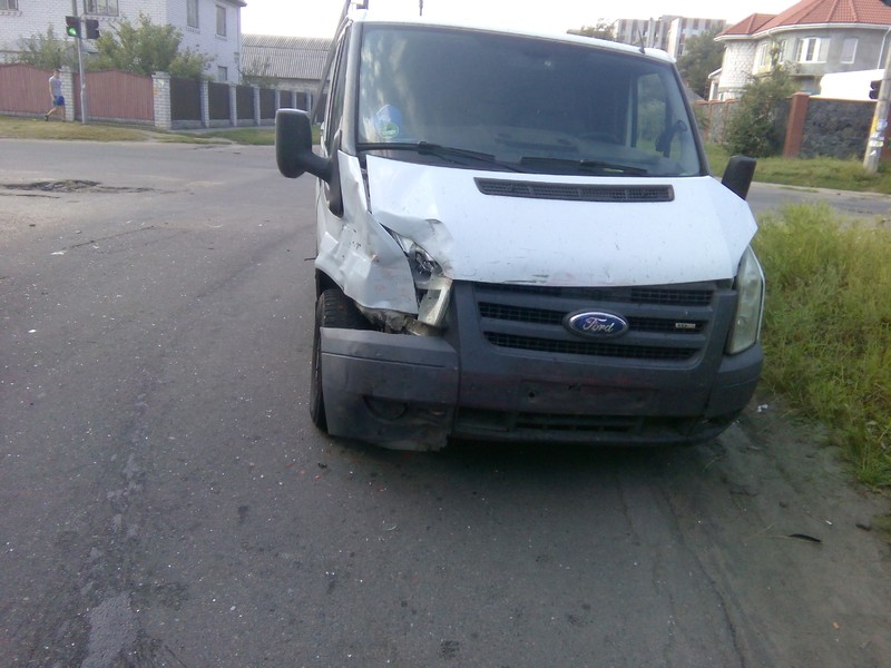 Капот Ford Transit 2007 г.  2.2 л дизель Черкассы