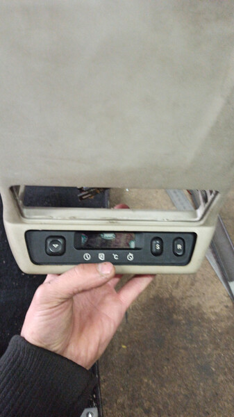 Потолочные часы Ford Scorpio  1991 2.0 Бензин Бровары