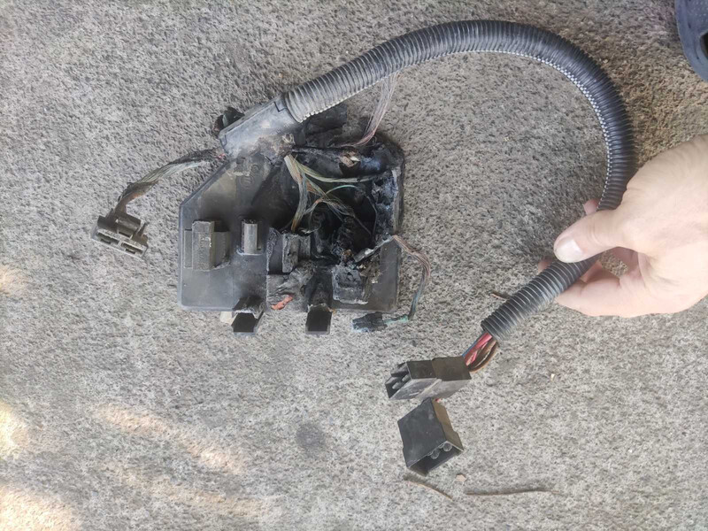 Блок управления вентилятором Mercedes-Benz Vito 108D 2003 2.2 Дизель Новоукраинка