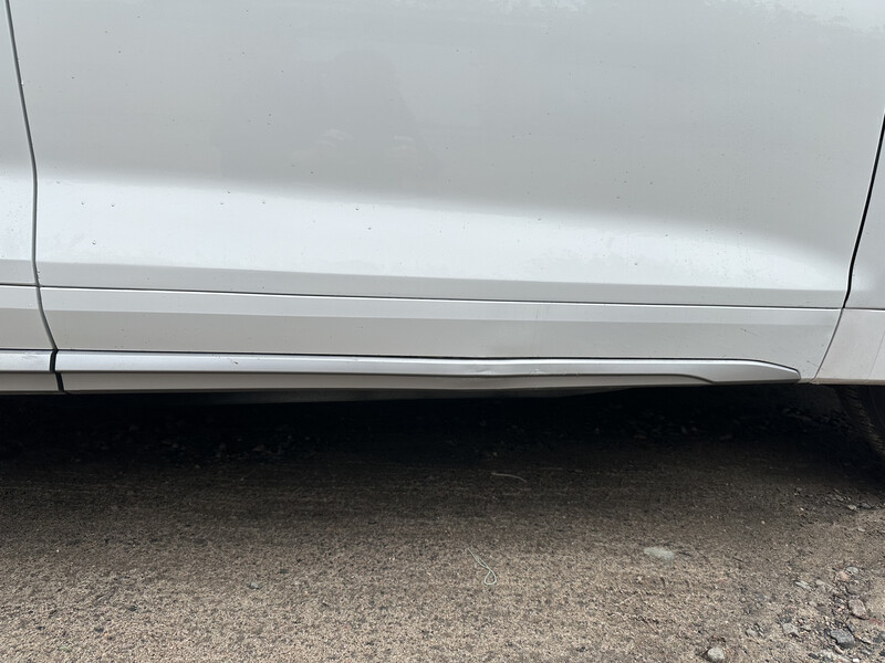 Накладка на дверь Audi Q5  2022 2.0 Бензин Полтава