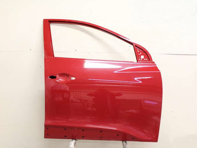 Дверцята передні праві (під накладку) Hyundai ix35  2011 1.7 Дизель 