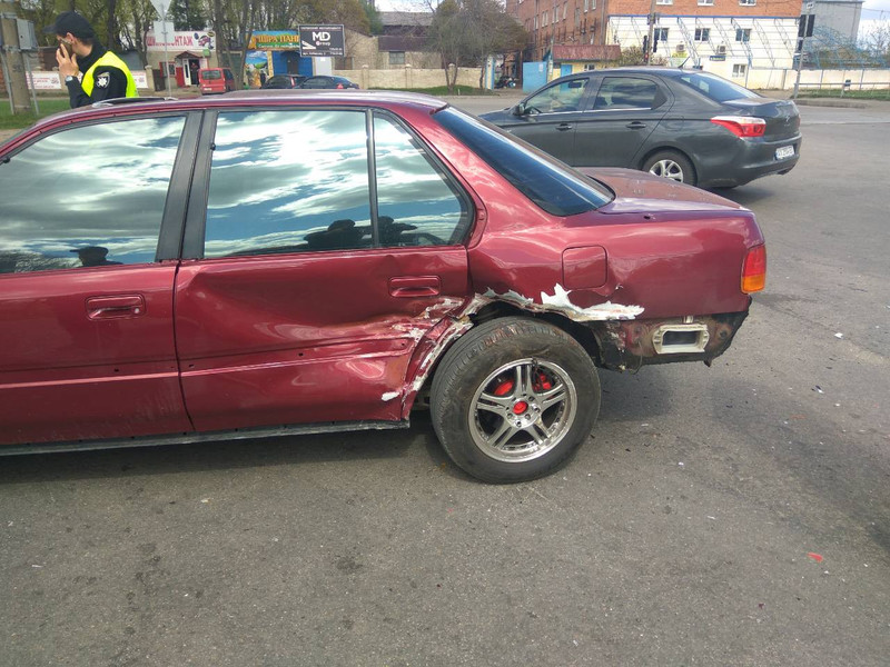 Чверть кузова задня ліва Honda Accord 4 1992 р.  2.0 л бензин Харків