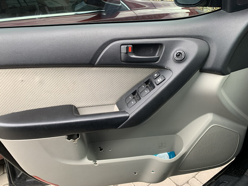 Карта водительской двери Kia Forte  2009 2.0 Бензин Киев