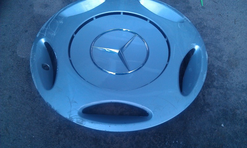 Колпак на диск 202 401 06 24   Mercedes A-Class