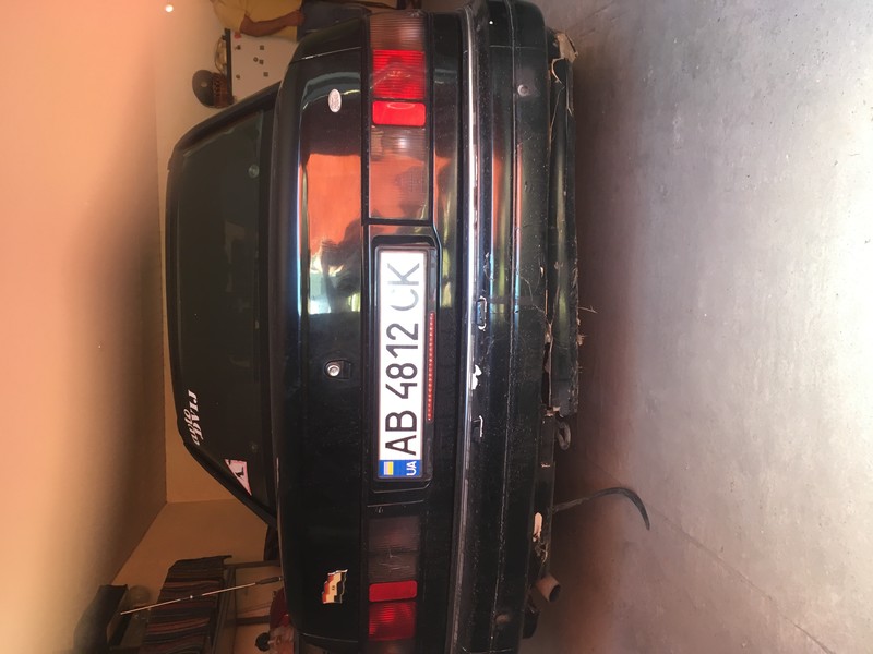 Бампер задний Ford Sierra  1991 2.0 Бензин Томашполь