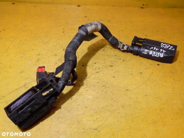 Проводка ДВС 13130135   Opel Astra