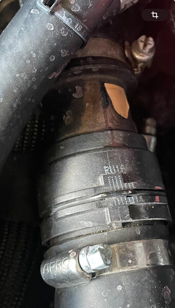 Патрубок радиатора Jeep Compass 2017 г.  2.4 л бензин Ворзель