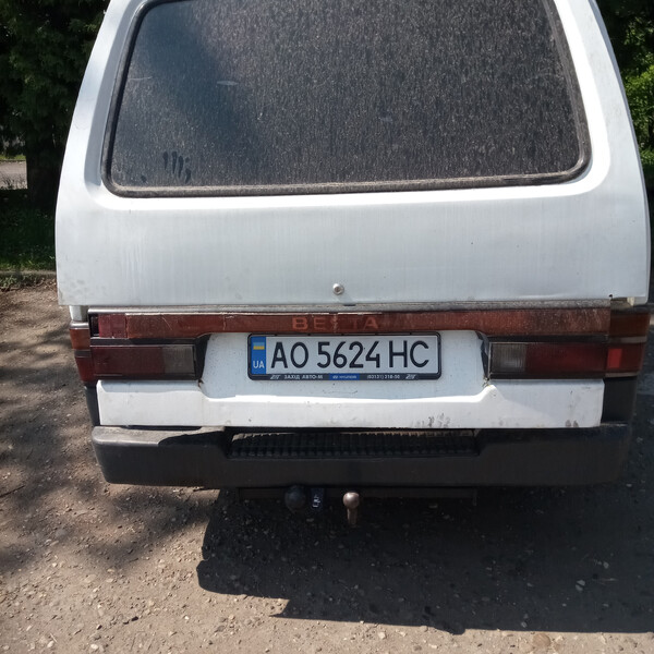 Дверь задняя Kia Besta универсал 1999 г.  2.2 л дизель Хуст