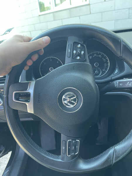 Кнопка руля Volkswagen Passat  2014 2.0 Дизель Белая Церковь