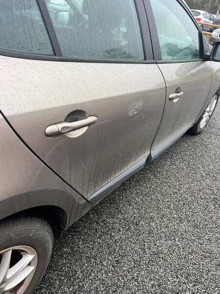 Дверь задняя правая Renault Megane Хетчбек 2010 хэтчбек 1.6 Бензин Луцк