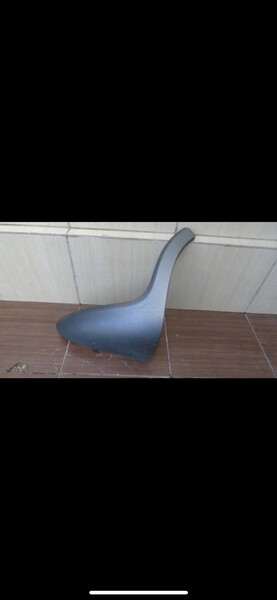 Пластик бампера Fiat 500L  2013 хэтчбек 1.4 Бензин Запорожье