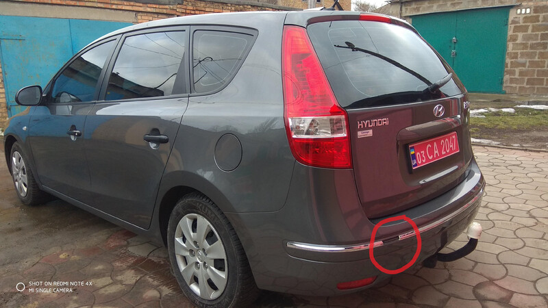 Молдинг заднего бампера центральный Hyundai i30  2008 Марганец