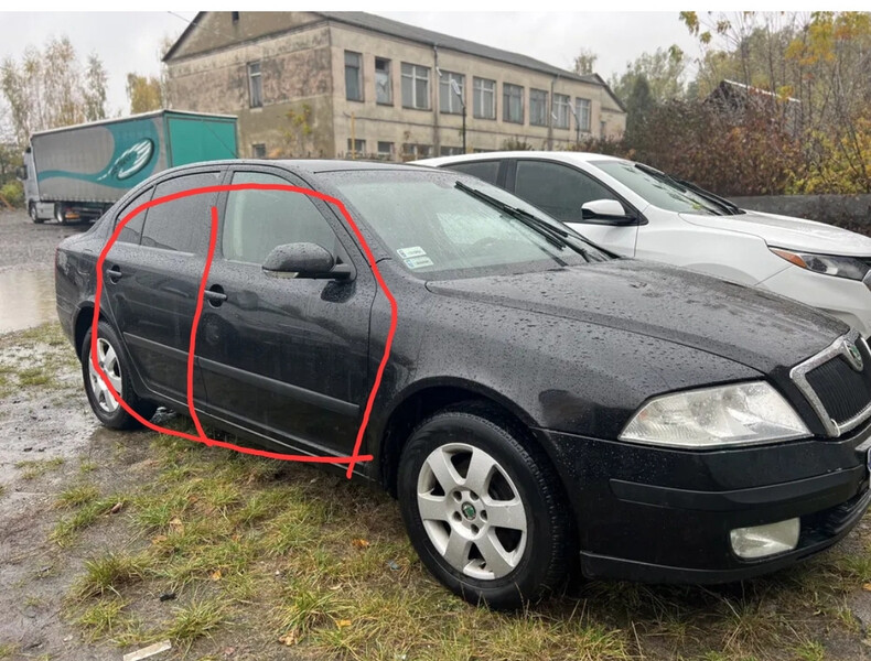 Двері чорні праві 9910 Skoda Octavia A5  2008 2.0 Дизель Луцк
