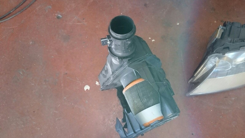 Корпус возд фильтра Audi A8 D3 2007 г.  3.0 л дизель Запорожье