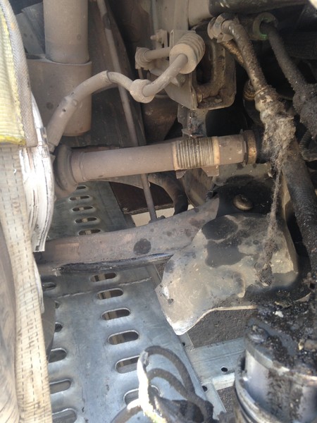 Балка передняя с рычагом правый передний Citroen Berlingo  2012 1.6 Дизель 