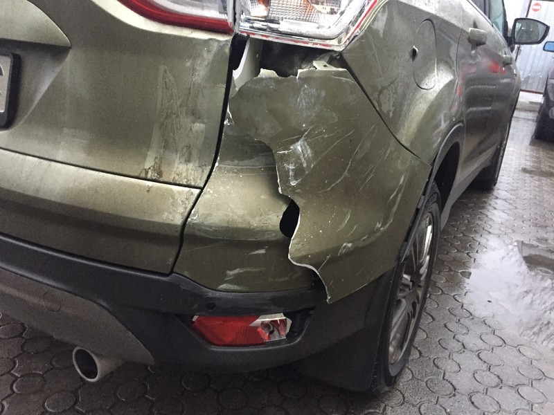 Клык заднего бампера правый Ford Kuga 2  2013 2.0 Дизель Одесса