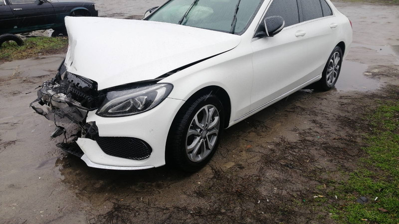 Бампер передний в сборе Mercedes C-Class Usa 2015 г.  3.0 л бензин Киев