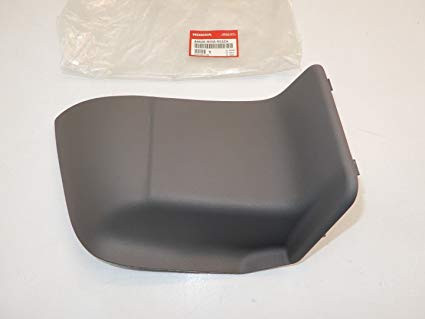 Обшивка крышки багажника над амортизатором правая Honda CR-V 3  2008 2.0 Бензин Київ