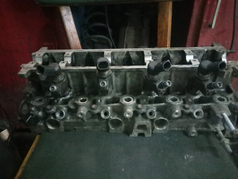 ГБЦ Peugeot 307  2003 універсал 2.0 Дизель Харків