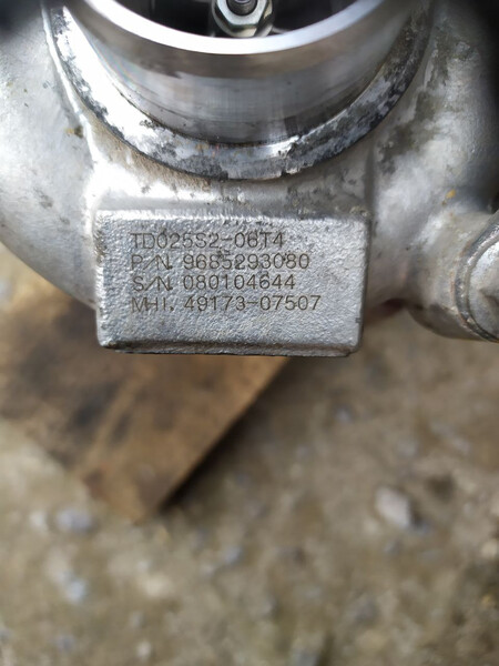 Турбина 9685293080   Peugeot Partner