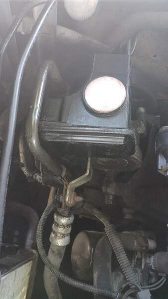 Крышка гур Citroen Berlingo 2004 г.  1.9 л дизель Николаев