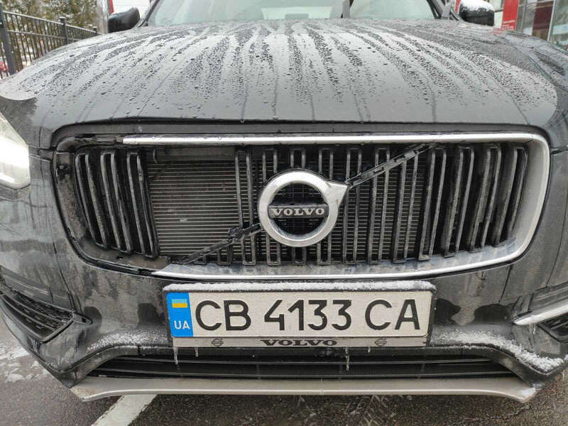 Решетка радиатора Volvo XC90  2016 2.0 Бензин Чернигов