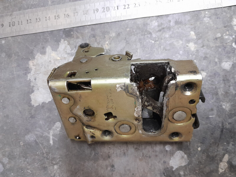 Замок дверей задніх правих Citroen Jumpy 2006 р.  2.0 л дизель Львів