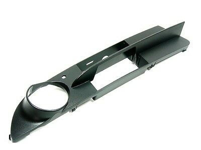 Решетка в бампер 7049244   BMW 5 Series