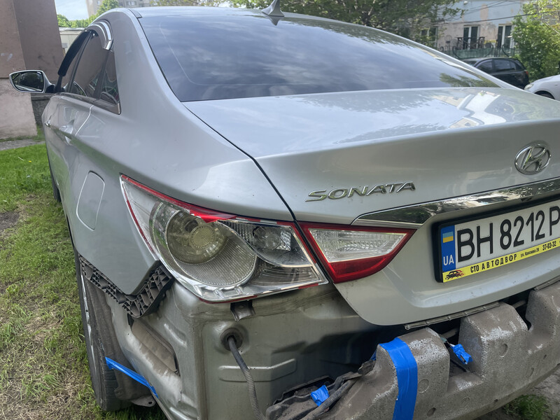 Задній лівий ліхтар Hyundai Sonata 6  2013 2.0 Бензин 