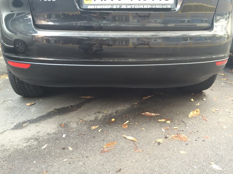 Накладка заднего бампера (с отражателями) Volkswagen Golf Plus  2009 хэтчбек 1.6 Бензин Киев