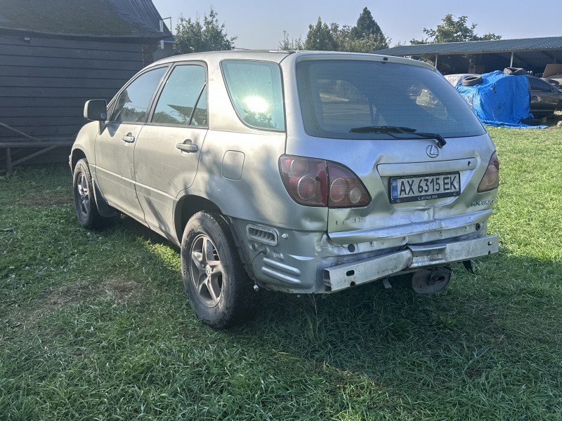 Ляда крышка багажника Lexus RX 2000 р.  3.0 л бензин