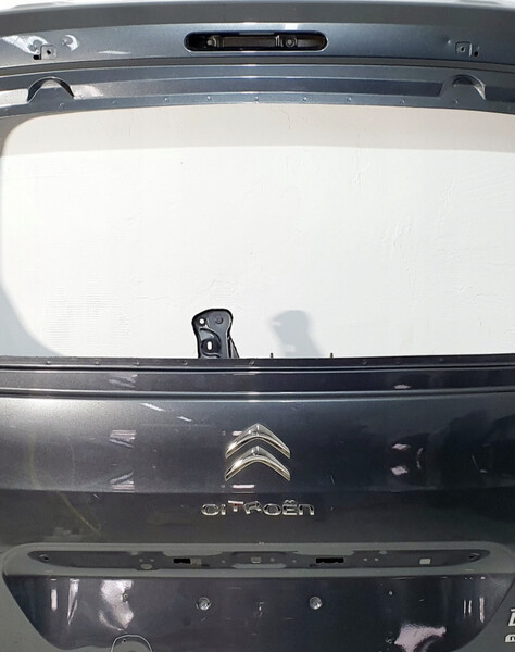 Значок на кришку багажника Citroen Berlingo  2014 універсал 1.6 Дизель 
