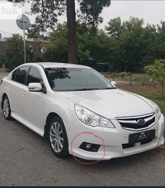 Стекло противотуманной фары Subaru Legacy 5  2010 2.0 Бензин 