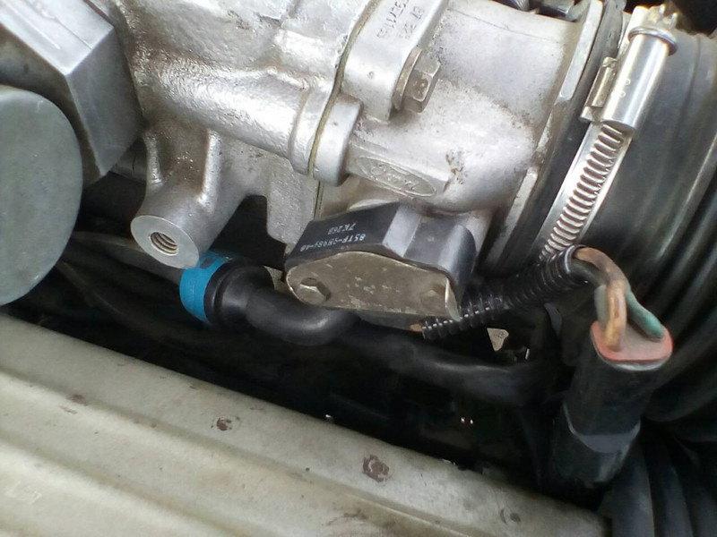 Дачик положение дросельной заслонки Ford Sierra  1990 хэтчбек 2.0 Бензин Каменское