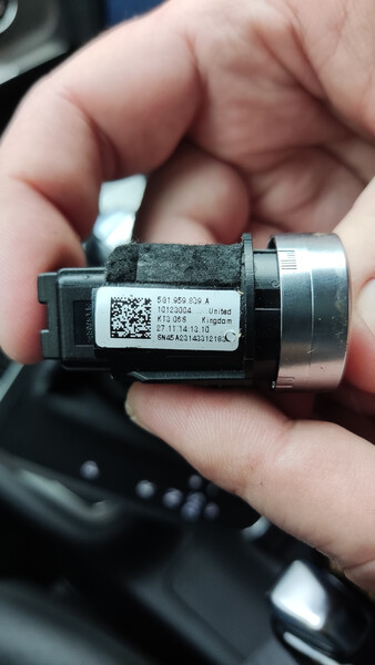 Кнопка старт стоп start stop Volkswagen Golf SportsWagen 2015 универсал 2.0 Дизель Киев