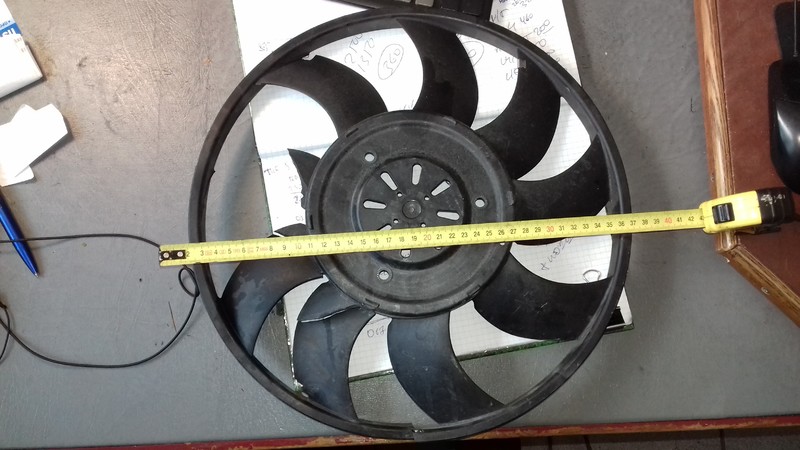 Крыльчатка вентилятора кондиционера или вентилятор Audi A6 C7  2014 3.0 Бензин Сумы