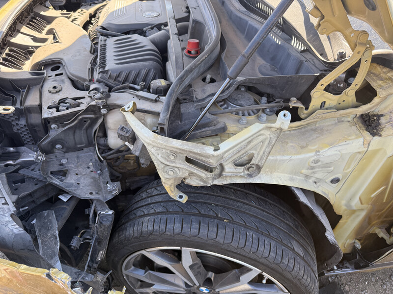 Кронштейн крила переднього лівого BMW X2 F39 2018 2.0 Бензин Киев